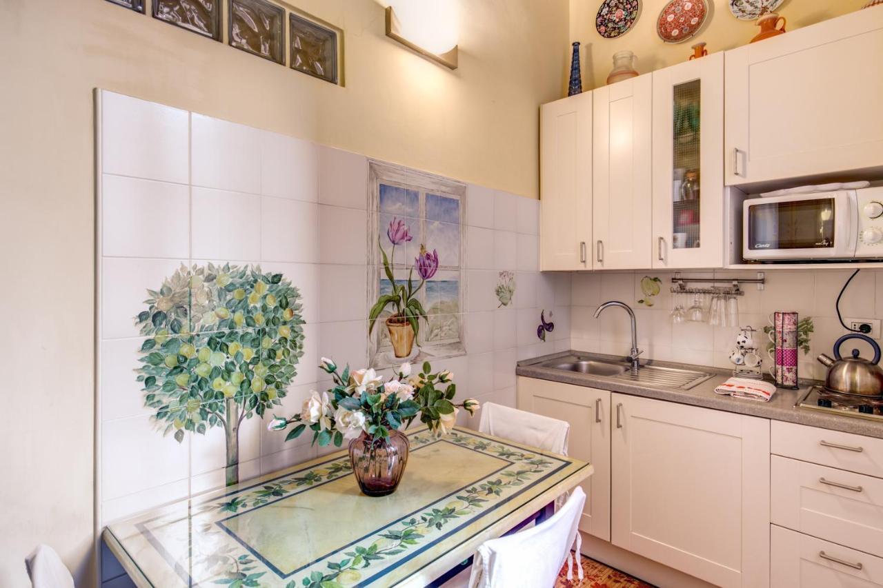 Monti Romantic Sunshine Maisonette Buitenkant foto