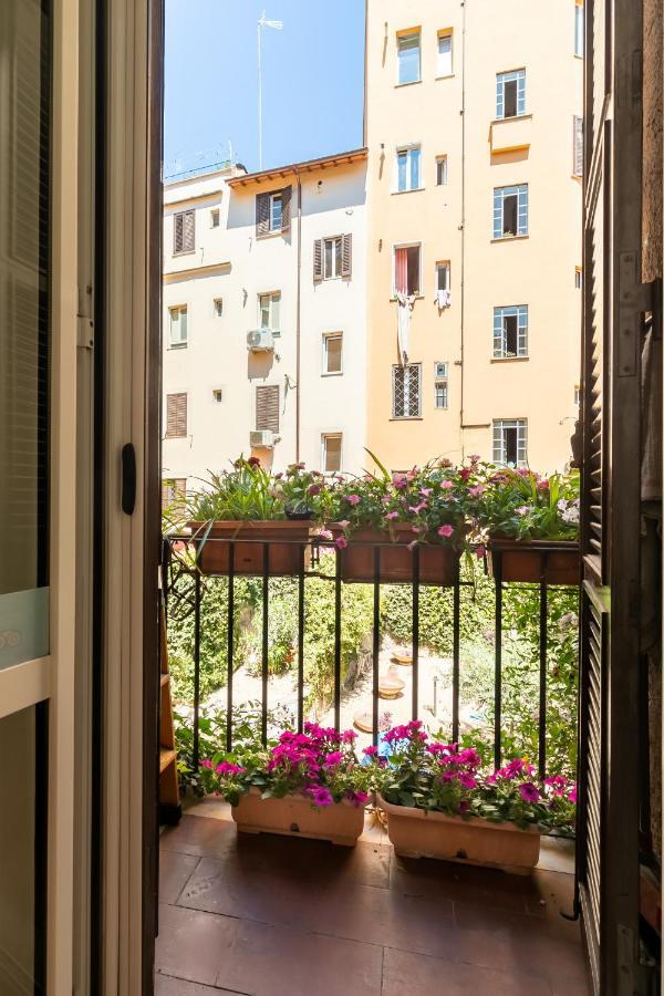 Monti Romantic Sunshine Maisonette Buitenkant foto